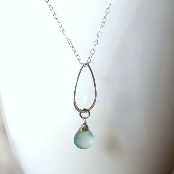 Sterling Silver and Aqua Blue Chalcedony Necklace - Brand new - Picture 3 of 3
